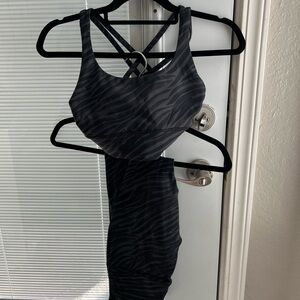 Matching set! Align grey & black zebra matching lulu lemon set.